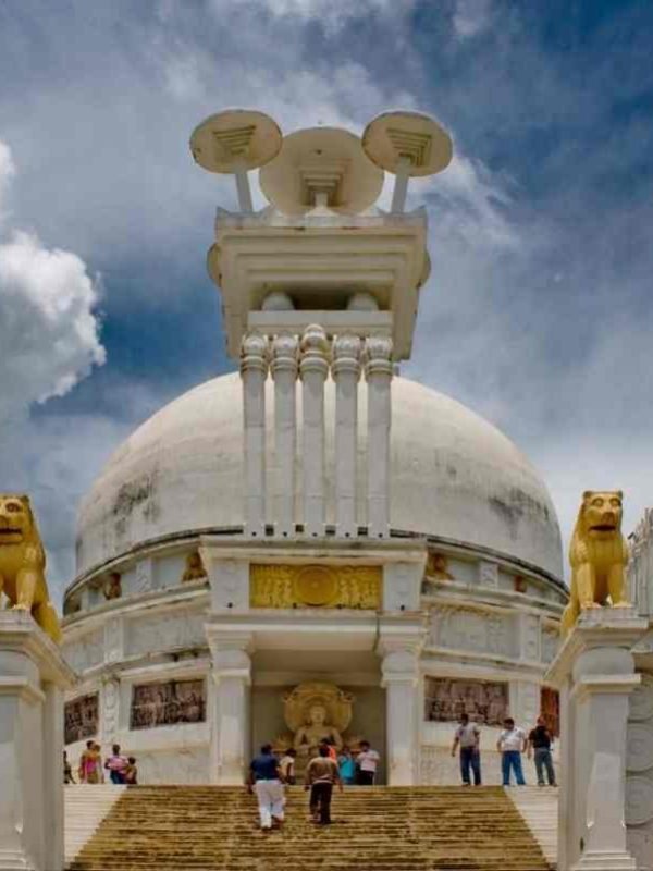 Explore Dhauli Shanti Stupa Bhubaneswar With Best Travel Agency in Puri Odisha